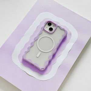 Wavy MAGSAFE® Clear Phone Case - Lilac